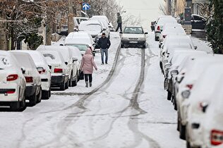 ویدئو| بارش ۳۰ سانتی‌متری برف در پیرانشهر همه را غافلگیر کرد!