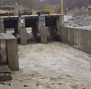 ویدئو| رودخانه کن تهران غرش کرد