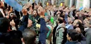 - مردم خشمگین به گلزار شهدای کرمان بازگشتند +ویدیو