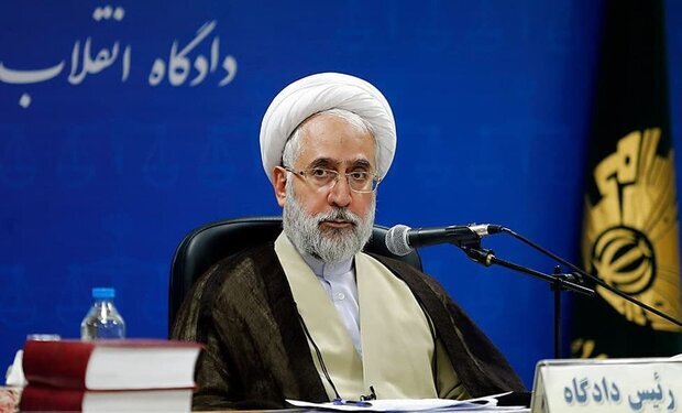 دستور دادستان کل کشور برای برخورد با حرمت شکنی شهدای انفجار تروریستی کرمان