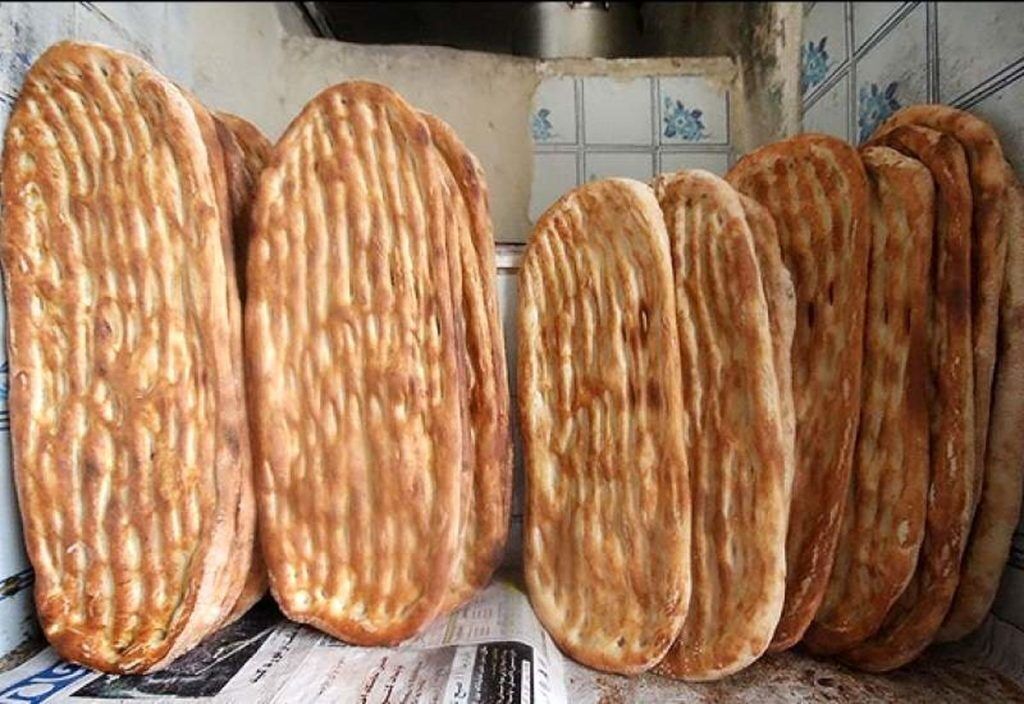 - ۵۰۰ نوع نان برای ایرانی‌ها پخته می‌شود