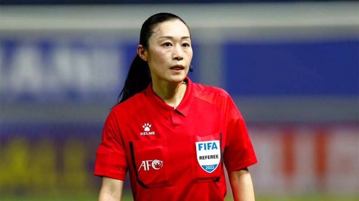 عکس اولین داور زن تاریخ جام ملت‌های آسیا منتشر شد