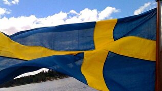- سوئد برای جنگ با روس‌ها آماده باش داد