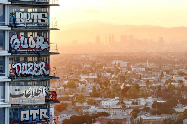 آسمان خراش نیمه کاره لس آنجلس محل برگزاری مسابقات موسیقی آمریکا