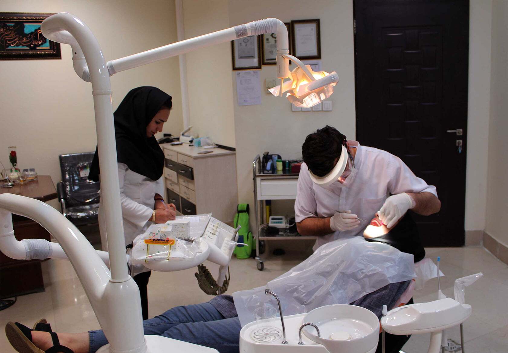 - نیمی از مردم توان پرداخت هزینه دندانپزشکی را ندارند