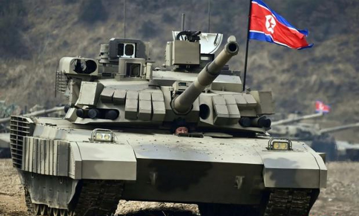 رونمایی کیم از تانک جدید کره شمالی +عکس