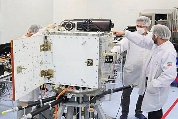 - ماهواره جدید ایران امروز به فضا پرتاب می‌شود