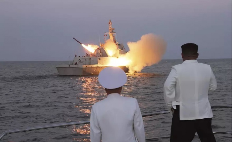 آزمایش غافلگیر کننده موشک کروز استراتژیک در کره شمالی را ببینید