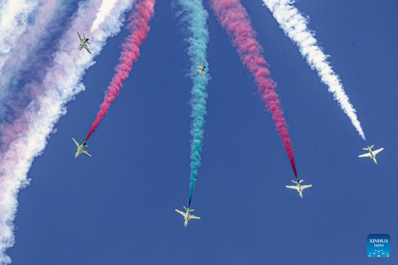 تصاویری از نمایش هوایی هواپیماهای مصر و عربستان در شرق قاهره