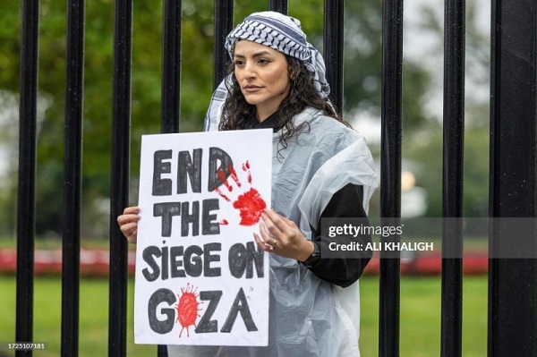 تجمع حامیان فلسطین مقابل کاخ سفید با شعار «فلسطین آزاد»