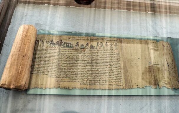 «کتاب مردگان» در تابوت مومیایی ۳هزار ساله کشف شد +عکس