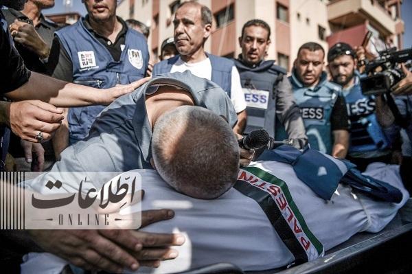 تصاویری از وداع غریبانه با خبرنگار شهید در غزه را ببینید