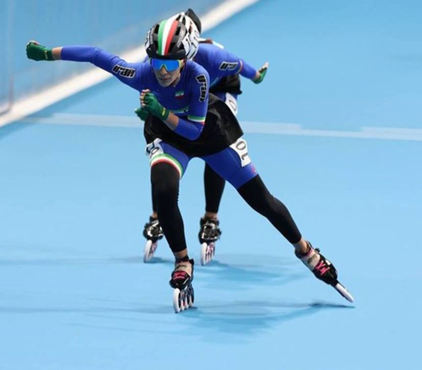 - این دختر اولین مدال تاریخ اسکیت سواری ایران را صید کرد