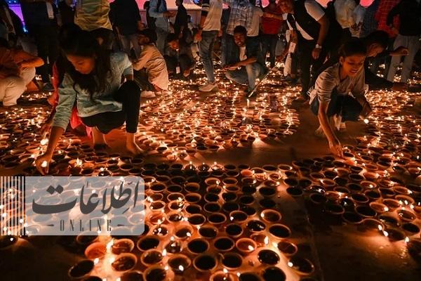 هندو‌های سراسر جهان پیروزی نور بر تاریکی را جشن می گیرند +تصاویر