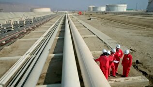 - آمریکا روی فروش نفت و گاز ایران چشم بسته است؟