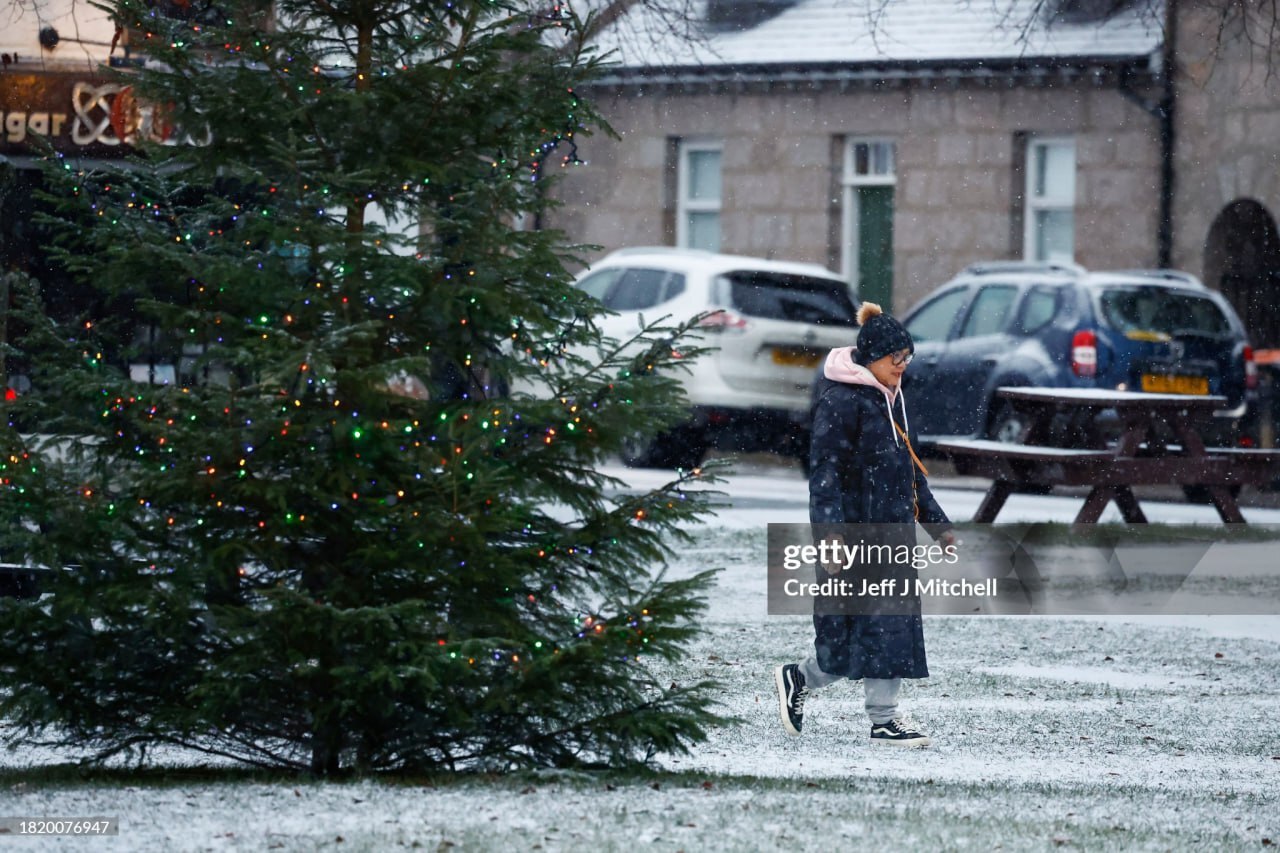برف پاییزی مردم اروپا را غافلگیر کرد +تصاویر