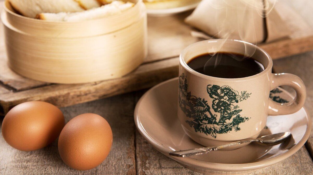 چرا نباید تخم‌مرغ را همراه با قهوه بخوریم؟
