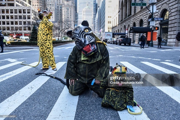 مردان و زنان حیوان نما خیابان‌های نیویورک را تسخیر کردند +تصاویر