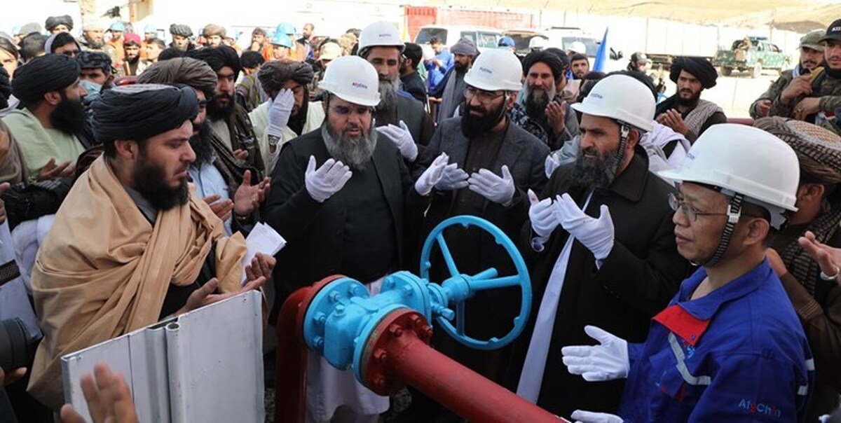 طالبان چاه نفت کشف کرد +عکس
