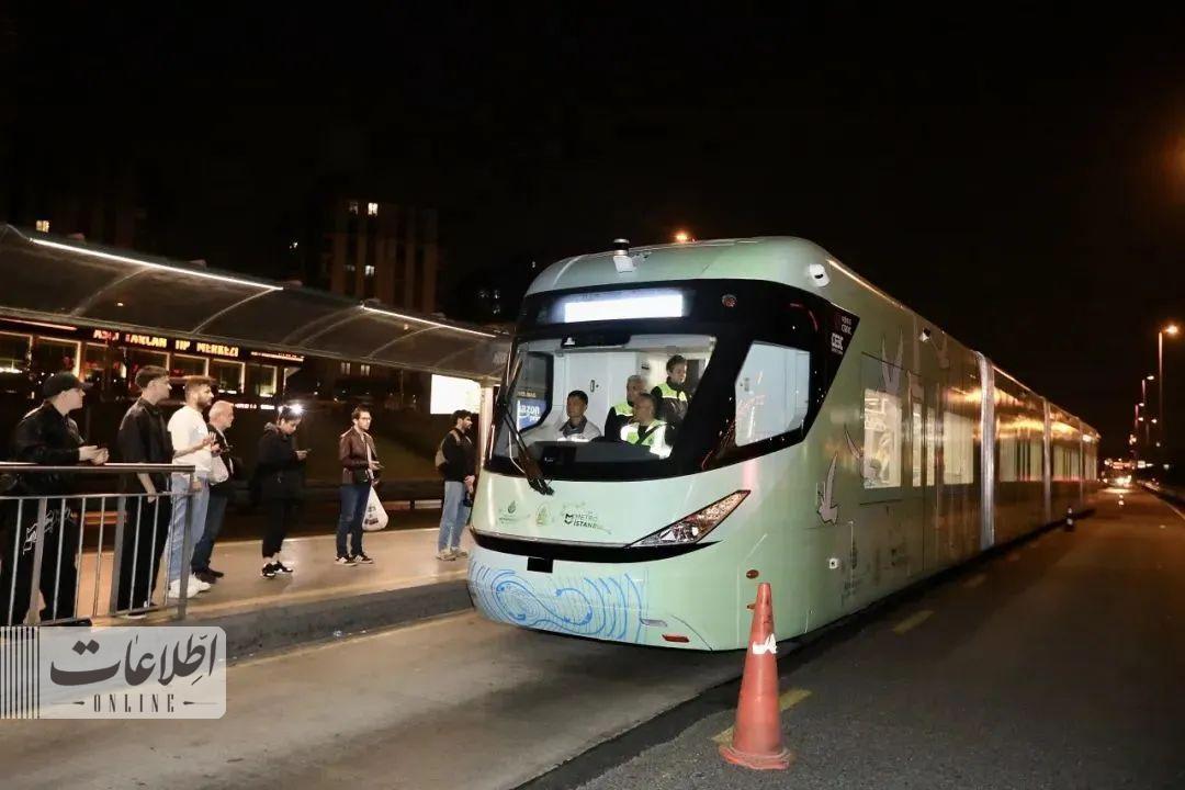 متروبوس هوشمند چینی در خیابان‌های استانبول + تصاویر