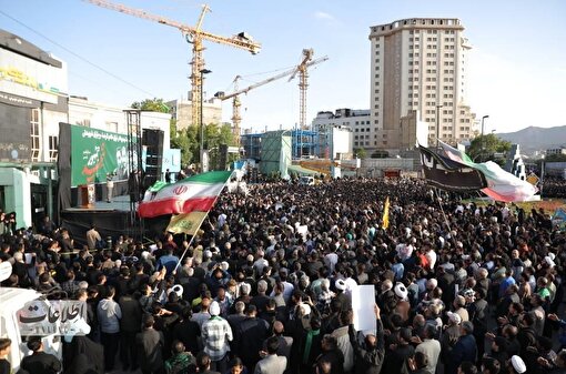 مشهد روز تشییع رئیس جمهور تعطیل نیست!  