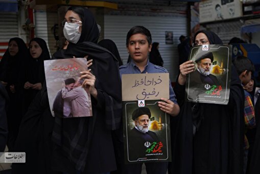 تصاویری متفاوت از روز هفتم شهادت رئیس‌جمهور در مشهد را ببینید
